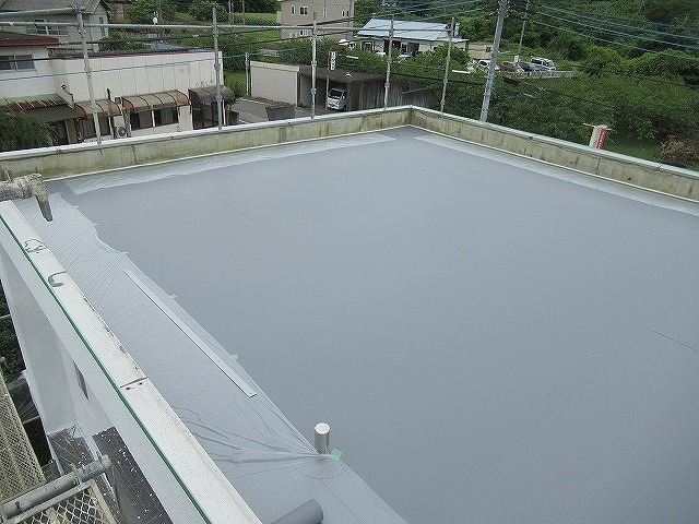 中央市　陸屋根　防水工事　シート防水　ウレタン塗膜防水